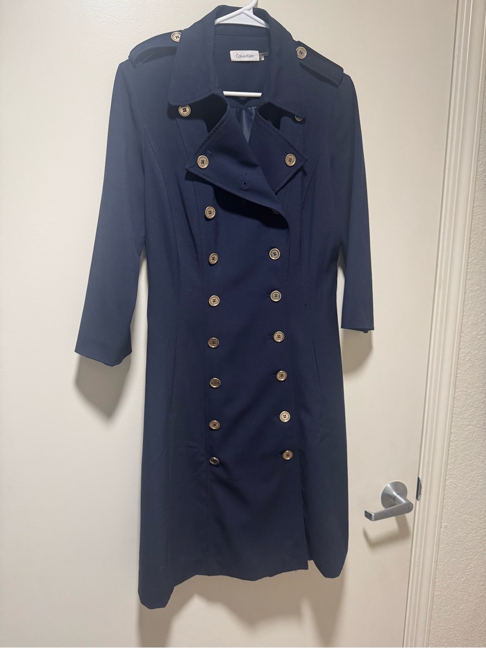 Wool coat - Picture 3 of 6